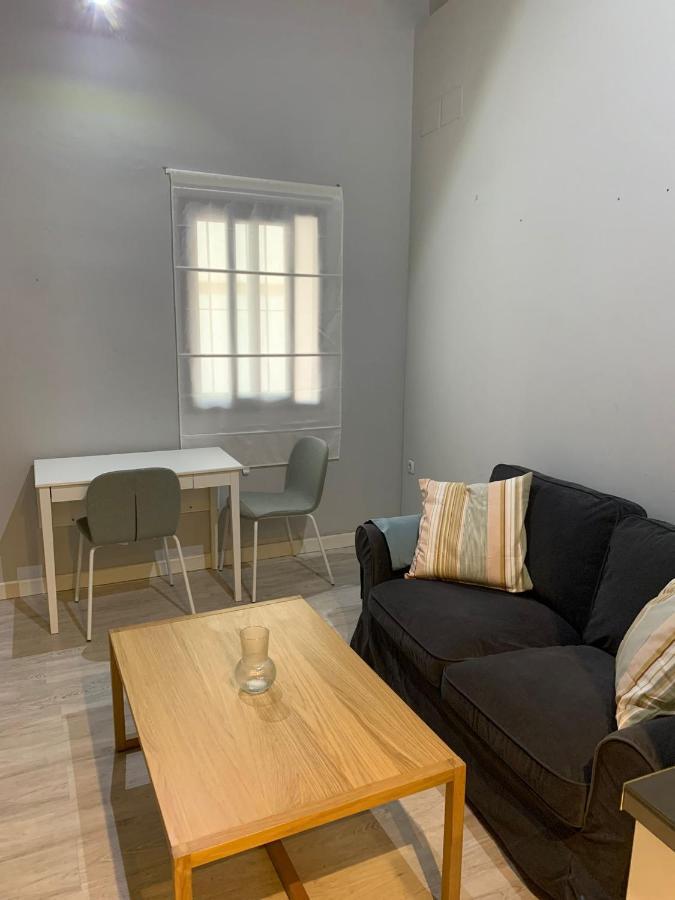 Apartamento Pasaje เซบีญา ภายนอก รูปภาพ